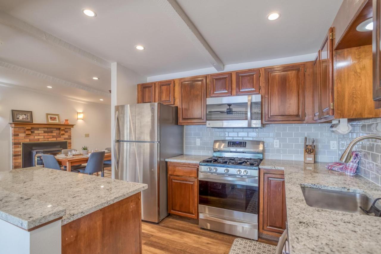 Regatta Park Lake House مدينة لينكولن المظهر الخارجي الصورة