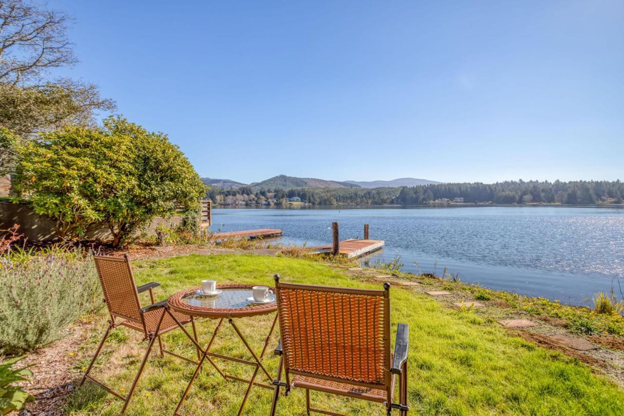 Regatta Park Lake House مدينة لينكولن المظهر الخارجي الصورة
